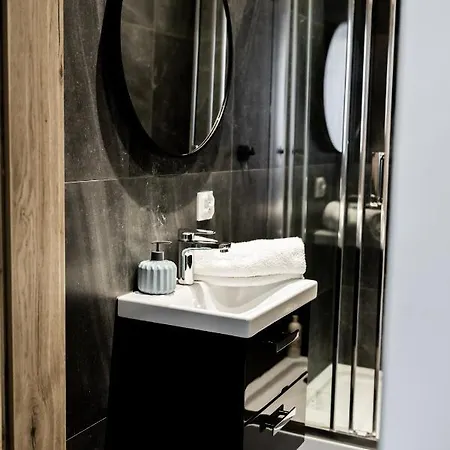 Piotrapartments - Wilcza Luxury Apartments In City Centre Warszawa Zewnętrze zdjęcie