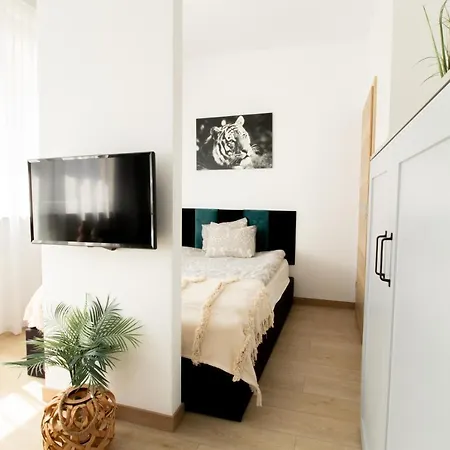 Piotrapartments - Wilcza Luxury Apartments In City Centre Warszawa Zewnętrze zdjęcie